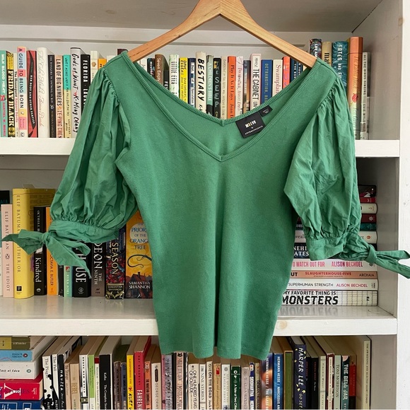 Anthropologie Maeve Puff-Sleeved Top in Kelly Green - Picture 5 of 8